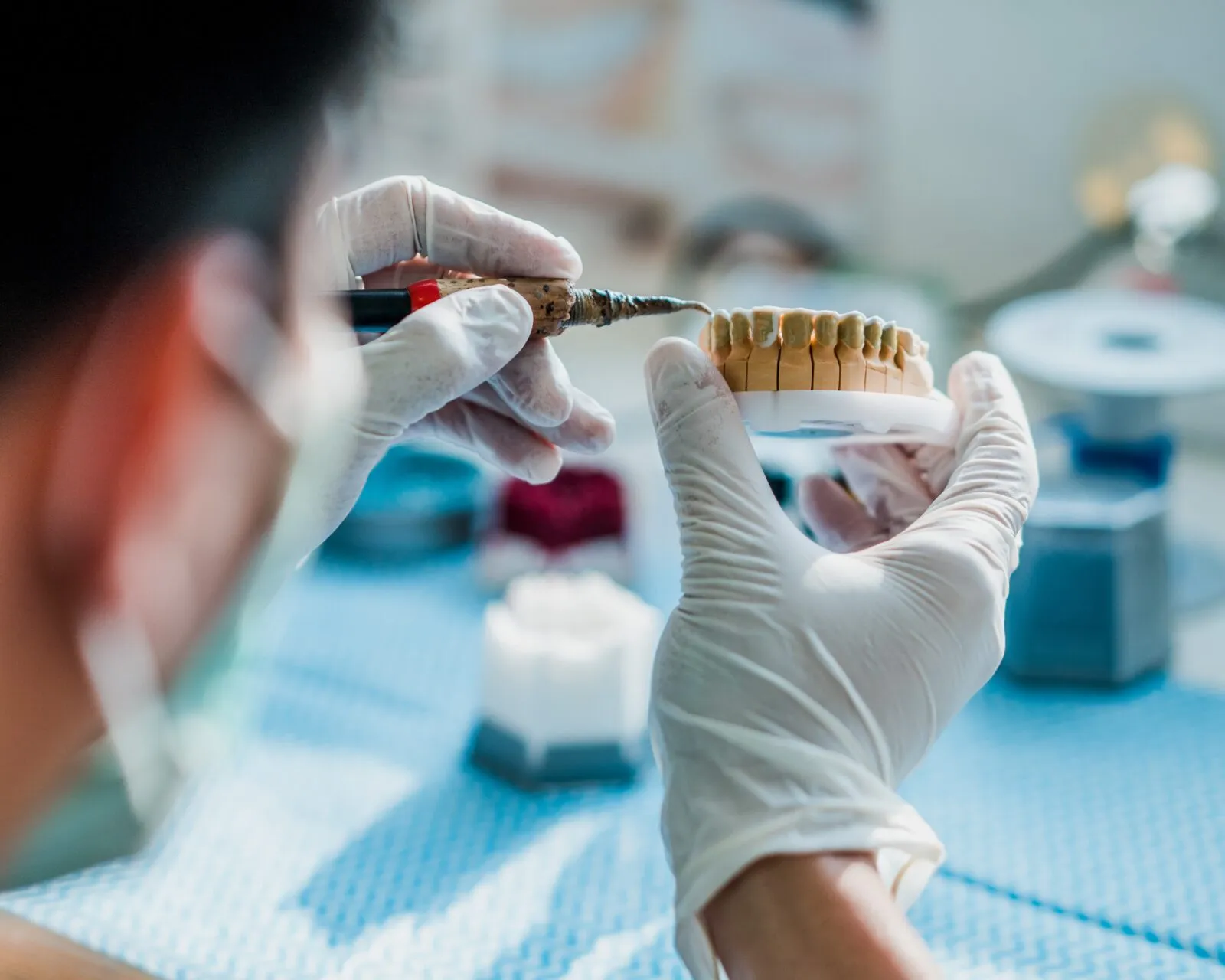 Zirkona Dental Laboratory Professionals